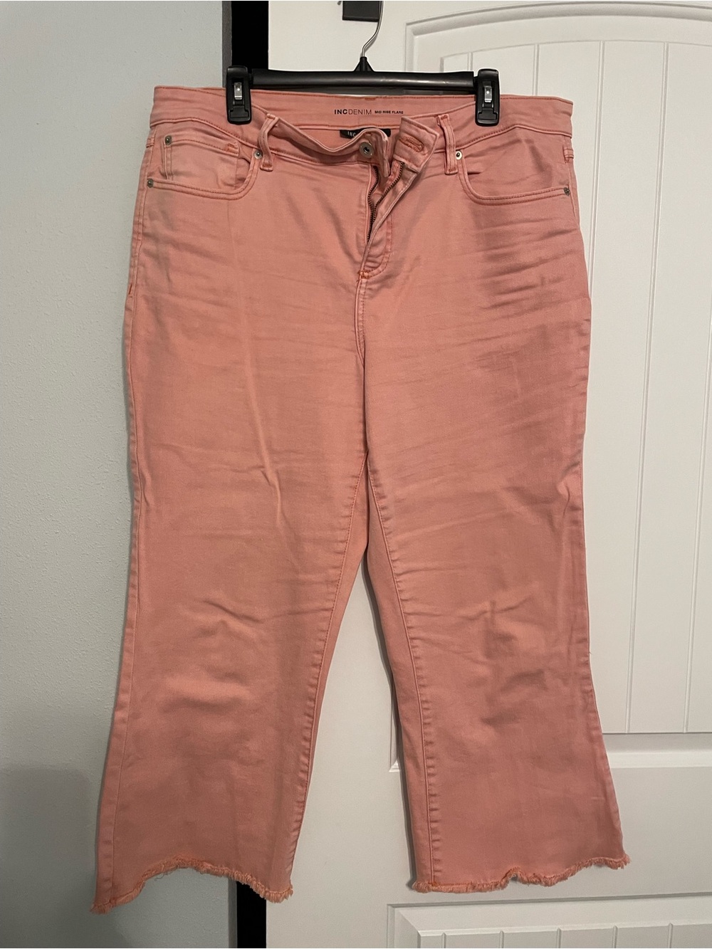 INC International Concepts Coral Pink Cropped Jeans